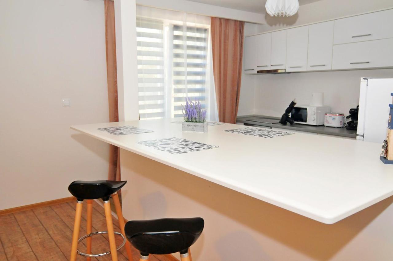 Târgu-MureşApartament 6 Centralアパートメント エクステリア 写真